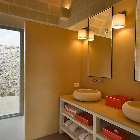 Hotel Masseria Trapana 5*